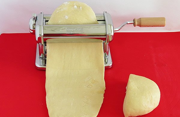 Ev Yapımı Ricotta Ravioli